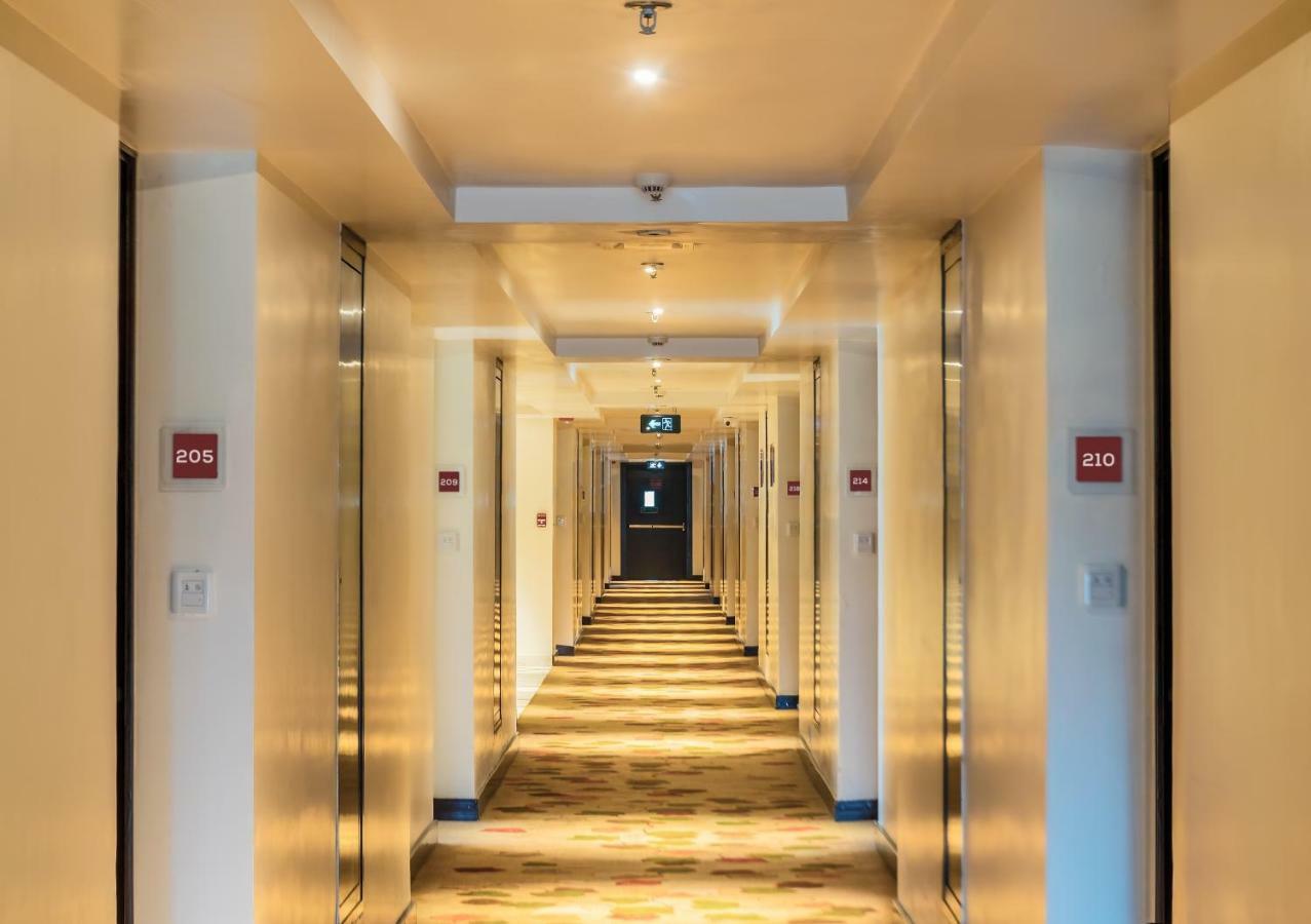 Radisson Agra